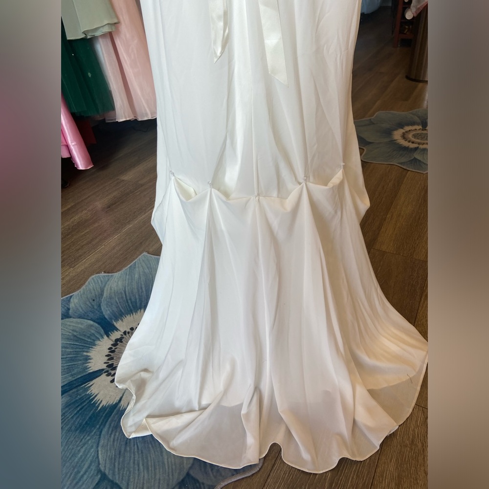 Destiny Wedding Dress - Picture 6 of 8